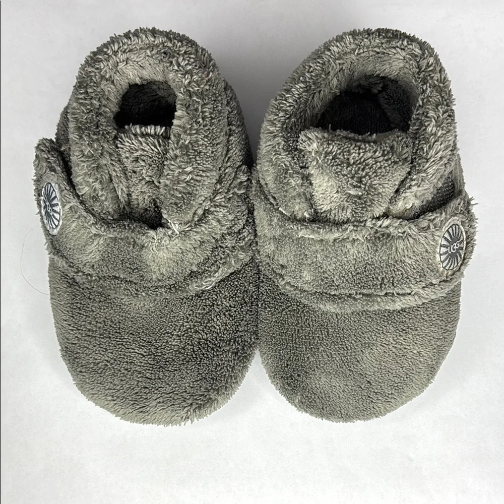 UGG Bixbee Baby Booties Gray Fleece Soft Sole Size 2/3 Infant Machine Washable